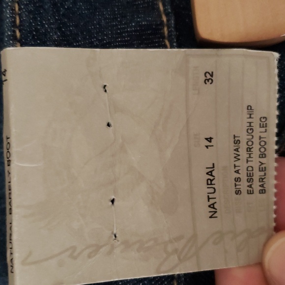Eddie Bauer Natural Barely Boot Jeans - Picture 3 of 7